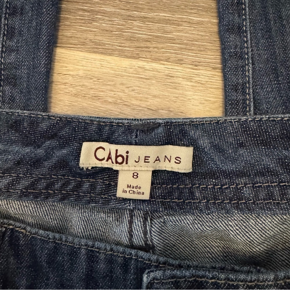 Cabi #640 Women's Jeans Boyfriend Mid Rise Cropped Straight Leg Size 8 - Picture 5 of 8